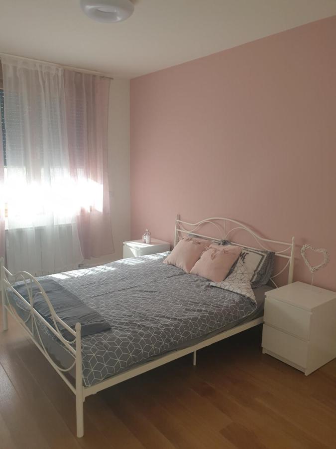 Apartment Mona